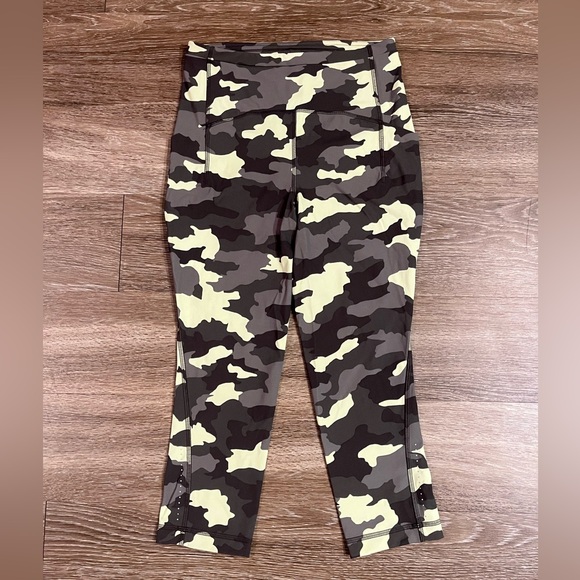 Lululemon Swift Speed High-Rise Crop 21" Heritage 365 Camo Crispin Green Multi - Picture 7 of 10